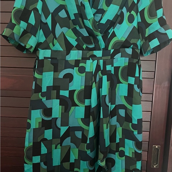 Adrianna Papell faux wrap style dress . - Picture 2 of 8